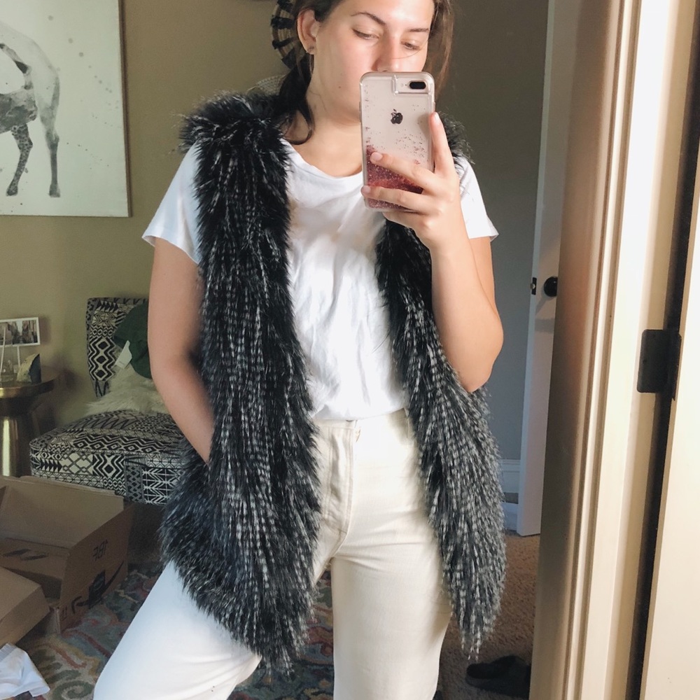 Faux Fur Black & Gray Vest Size S/M